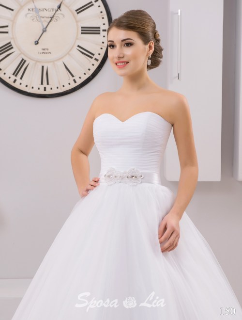 https://www.sposa-lia.com/images/stories/virtuemart/product/150 (4).jpg